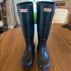 ⚡️HUNTER BOOTS⚡️ Black, size 7
